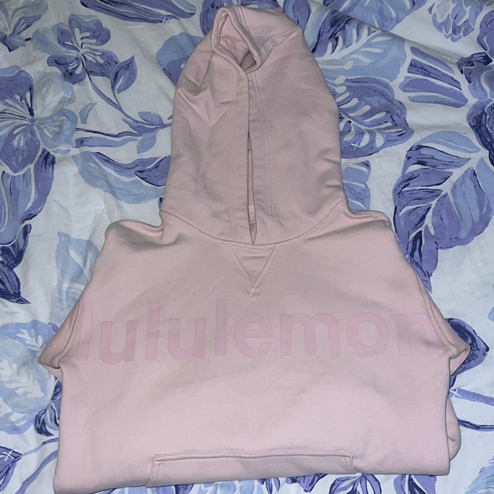 Lululemon Pink Sweatshirt